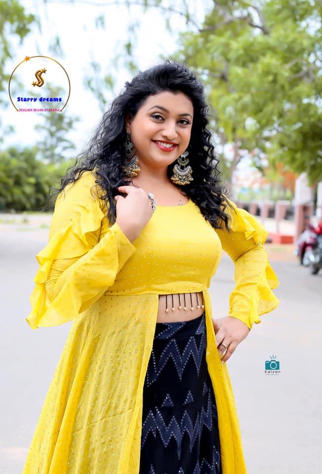 Netizens comments on Roja Jabardasth photoshoot