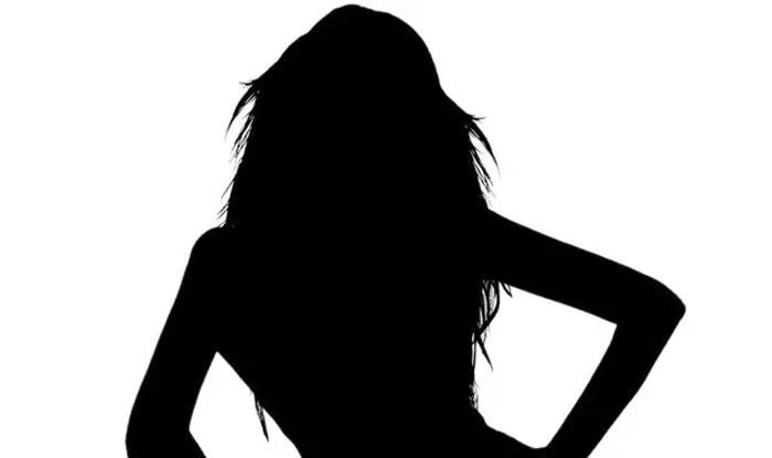 New Heroine Shows Attitude at Her Movie Interview