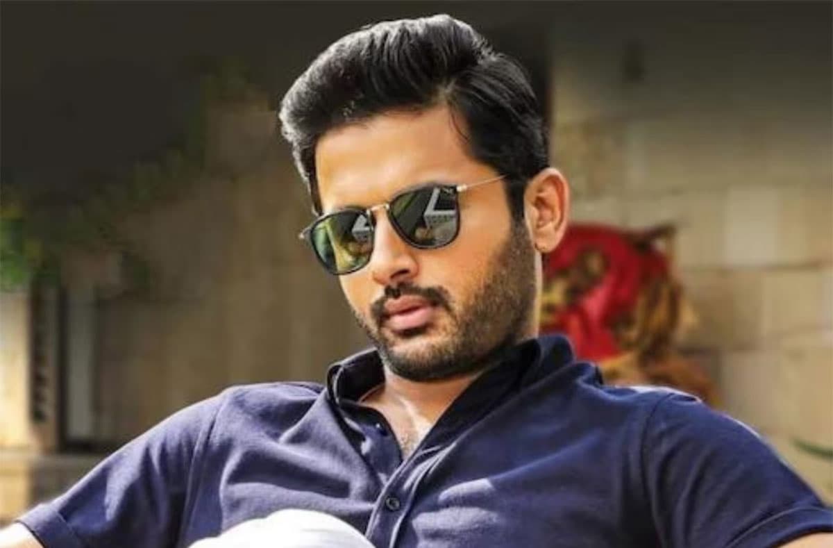 Nithin in police uniform?