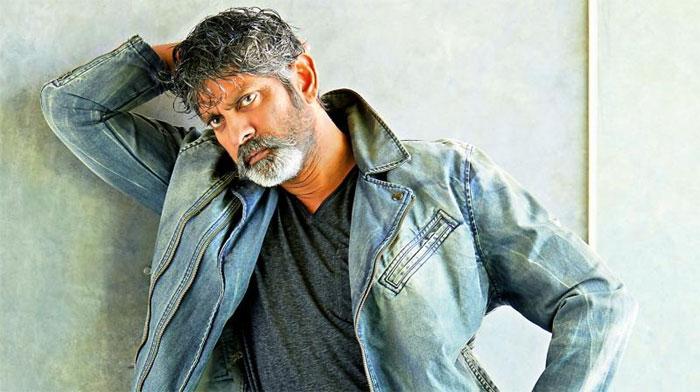 No Big Star Movie in Jagapathi Babu Hands