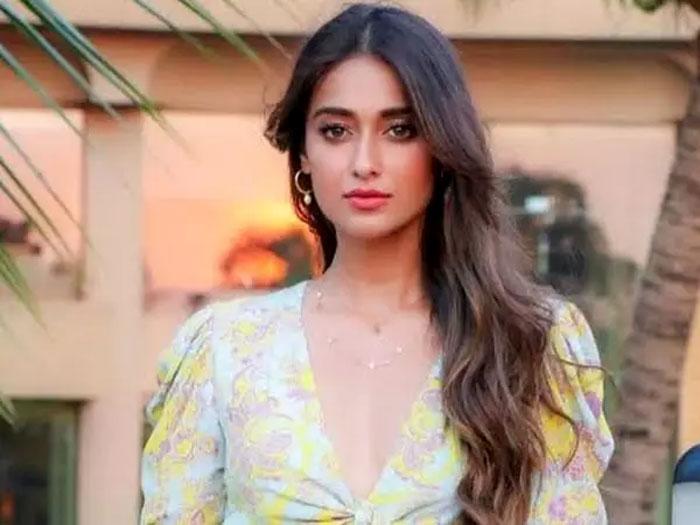 No Craze to Ileana in Telugu Film Industry