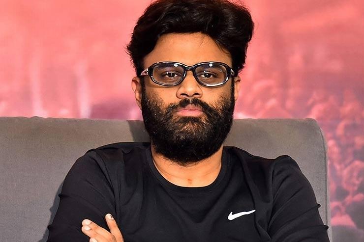 NTR fans targeting Naga Vamsi