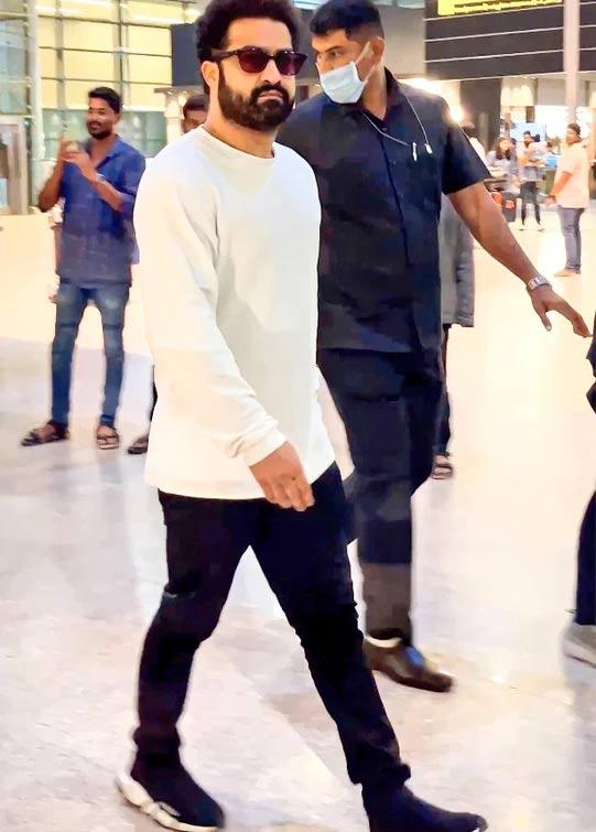 NTR returns from Dubai vacation