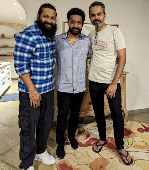 NTR With Sandalwood Bigwigs