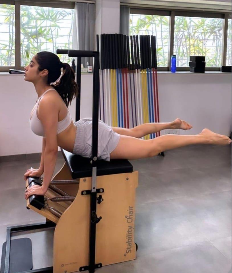 NTR30 : Janhvi Kapoor exercises in the gym