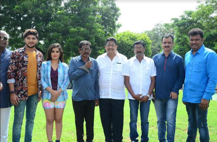 Nuvvenduku Nachhave Sailaja Movie Started