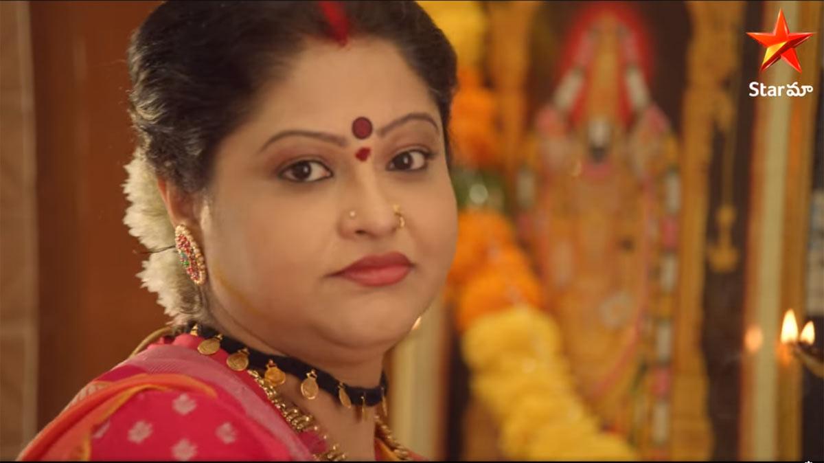 Old Heroine Raasi in TV serials