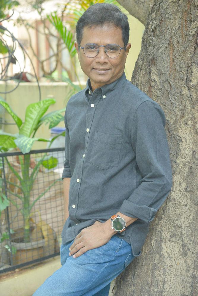 Orey Bamardhi Movie released in theaters on August 13th
