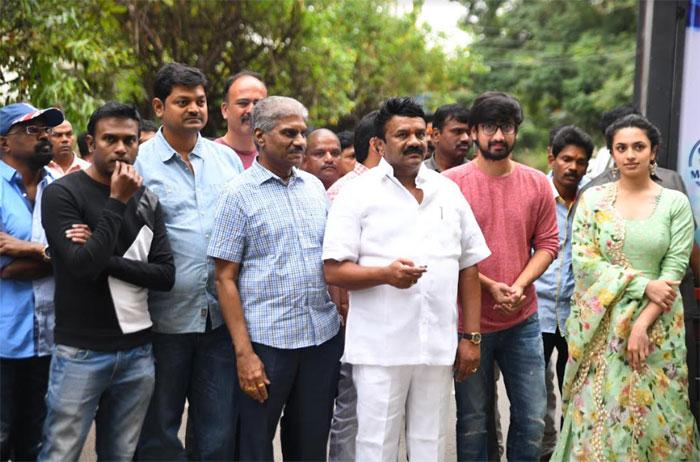 Orey Bujjiga Movie Mobile Publicity Launched 
