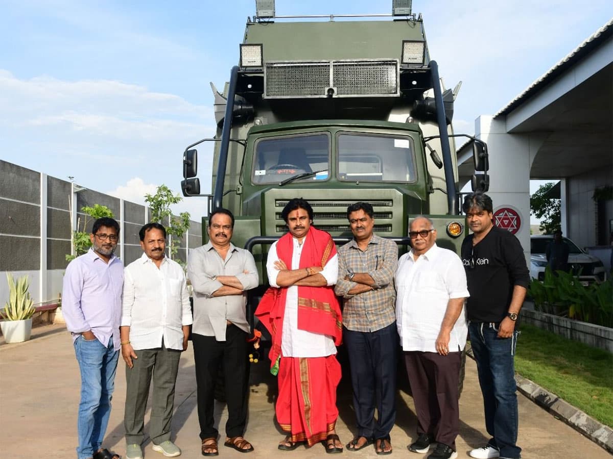 Pawan Kalyan Film Shootings In Mangalagiri 
