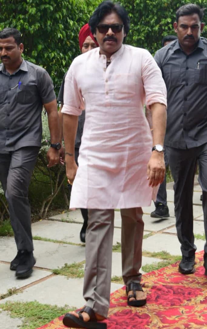 Pawan Kalyan looking stylish