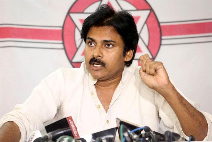 Pawan Kalyan SUPER Counter On YS Jagan