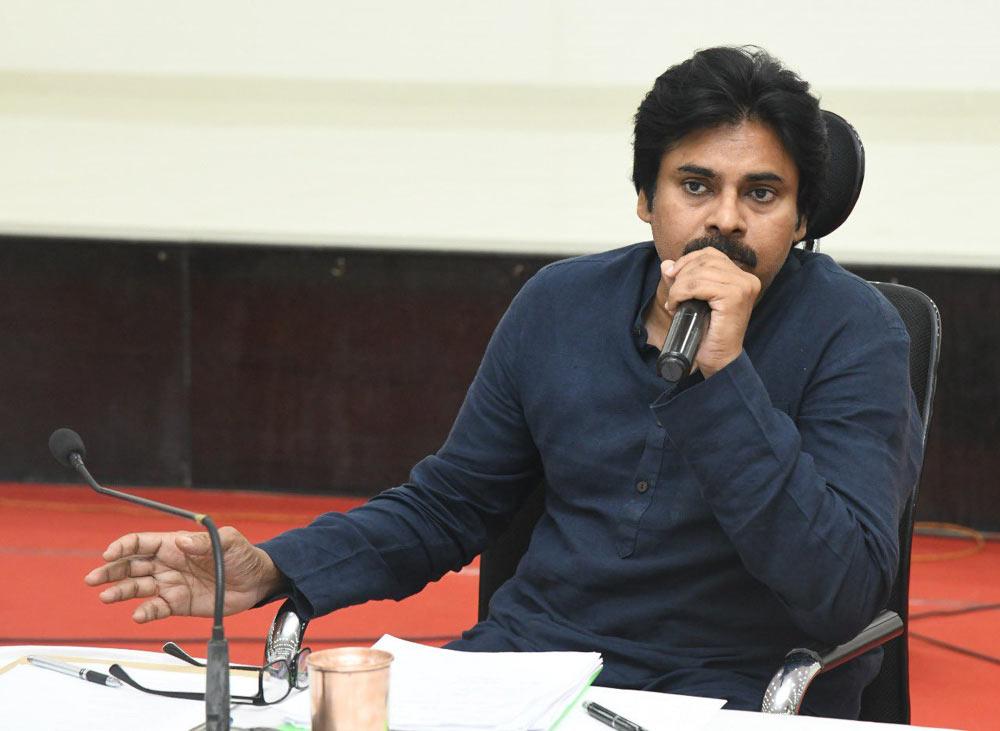 Pawan kalyan to go in Quarantine