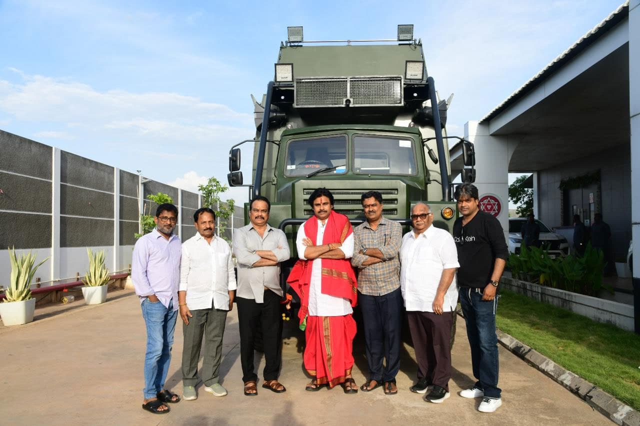 Pawan Kalyan With All His Producers And Vaarahi