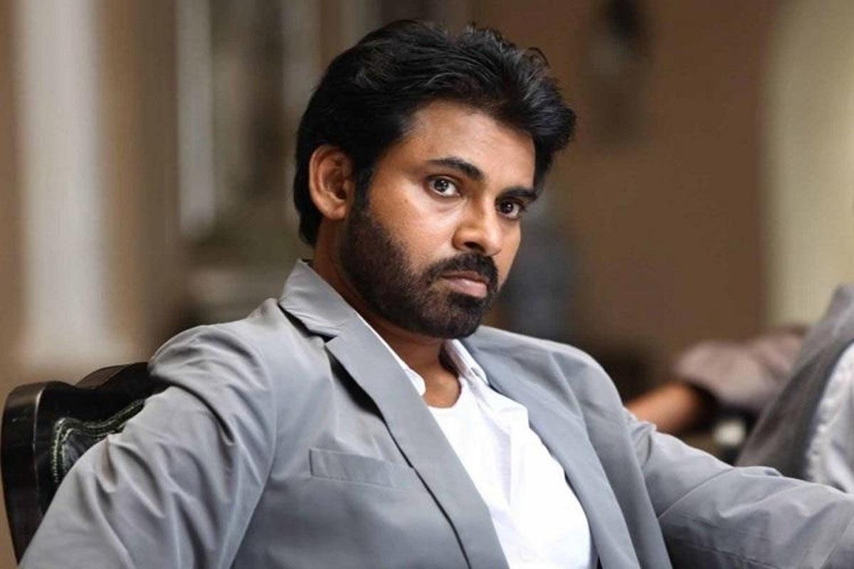 Pawan sidelines Krish for AK remake