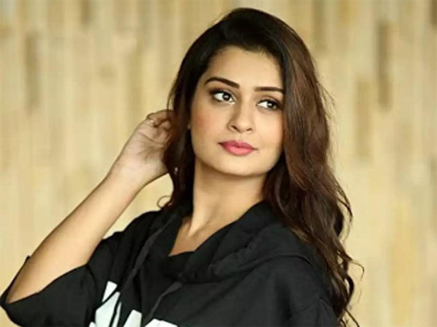 Payal became very emotional with her aunty death