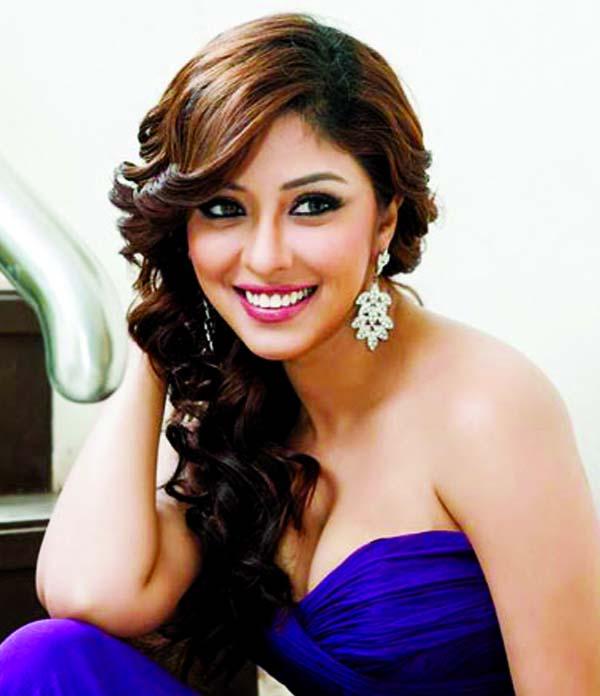 Payal ghosh again entry into Telugu film..?