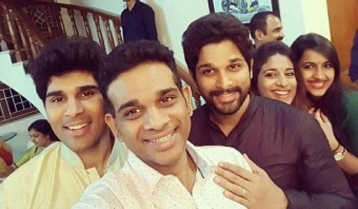 Pic: Mega Family in One Place