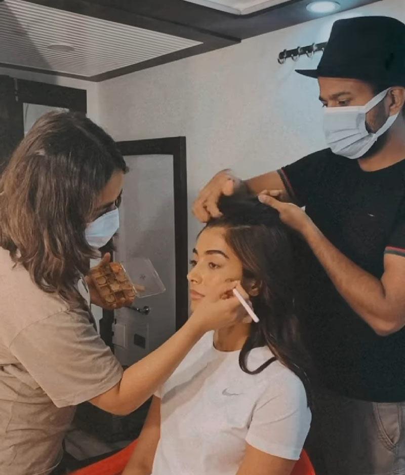 Pic Talk: Pooja Hegde in Beast Shoot