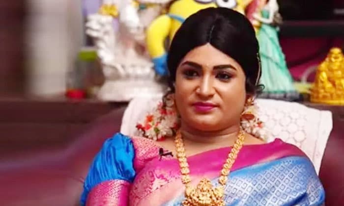 Police Case Filed Against Jabardasth Comedian Hari