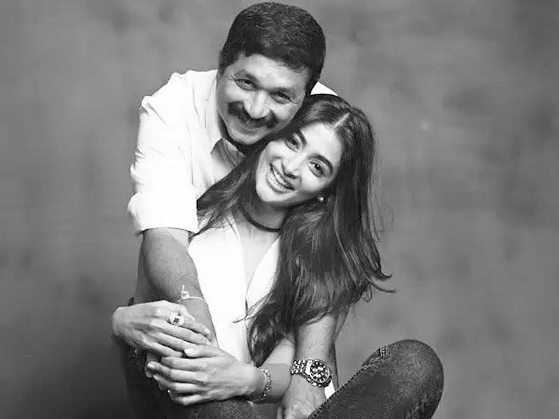 Pooja Hegde celebrates her dad Manjunath 60th birthday