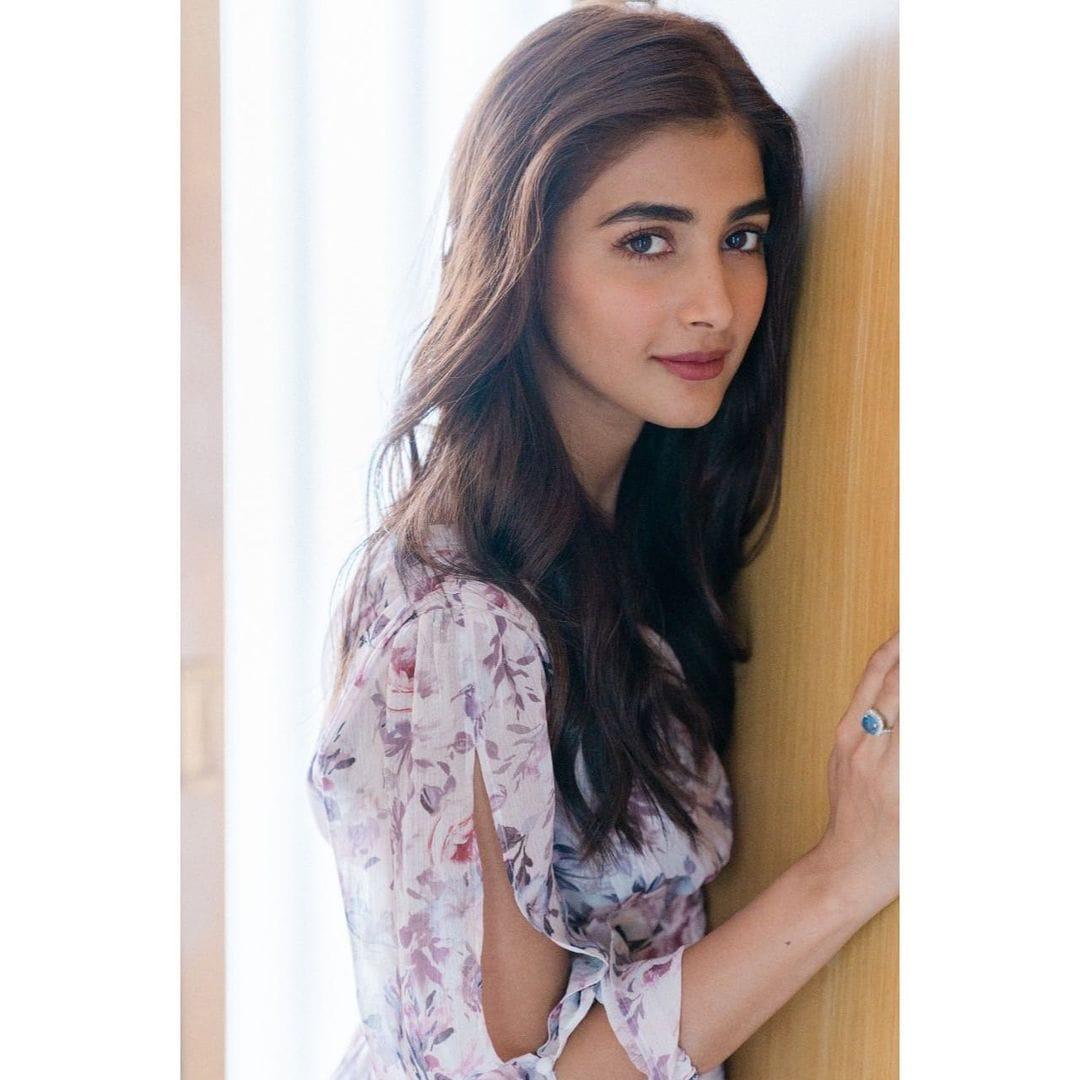 Pooja Hegde comments on Bollywood hero