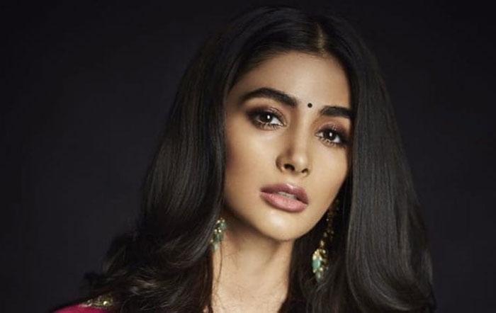 Pooja Hegde Reacts on Casting Couch