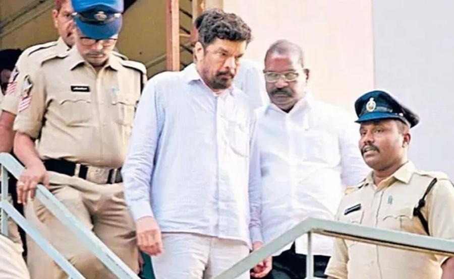 Posani Released from Guntur Jail 