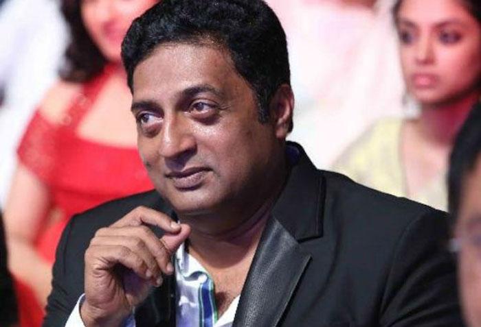 Prakash Raj is Reason for Rangasthalam Shooting Delay