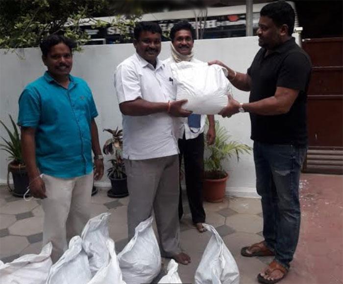 Prasanth Goud helps Praja Natyamandali Artists 