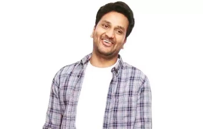 Producers request to avasarala srinivas on his next Project
