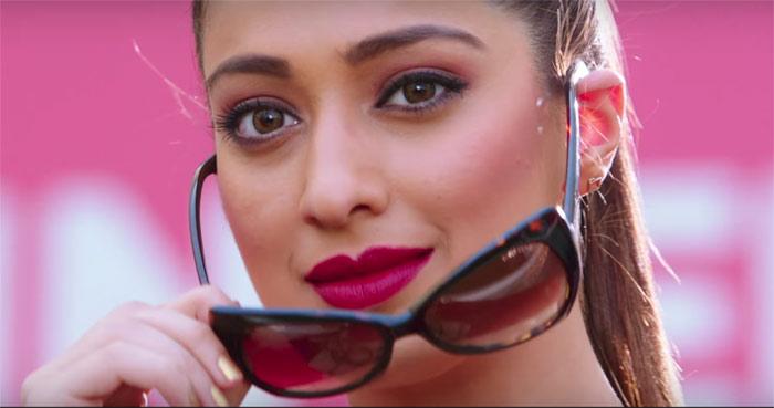 Raai Laxmi Julie 2 Release On November 10