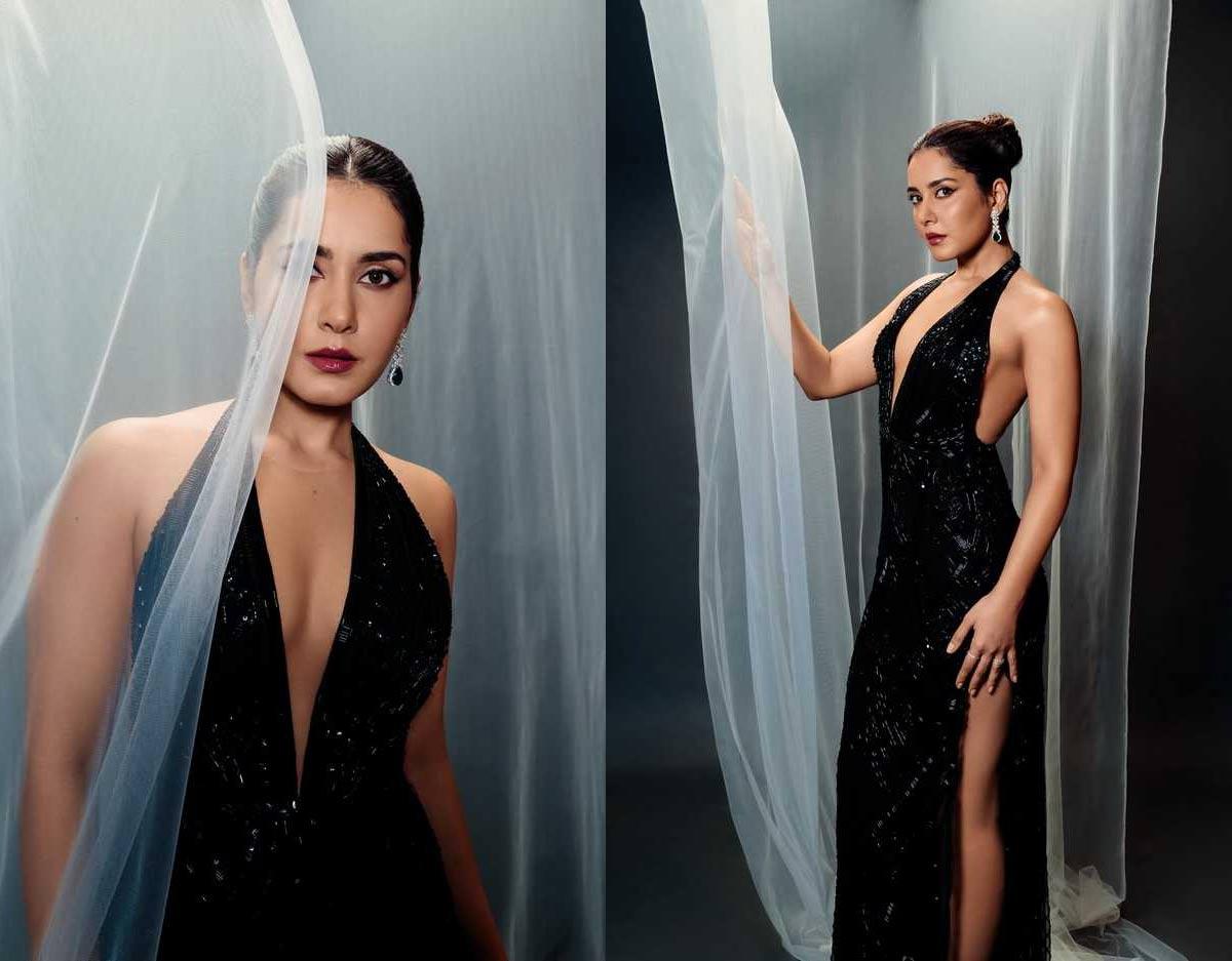 Raashi Khanna stunning glamour look