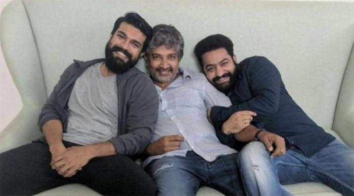 Rajamouli, Ram Charan and NTR Takes good Decision for RRR