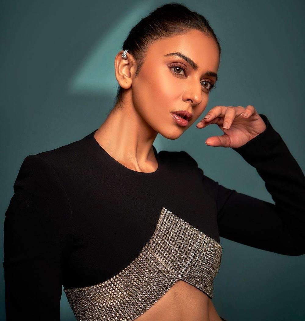 Rakul sensational comments on remuneration