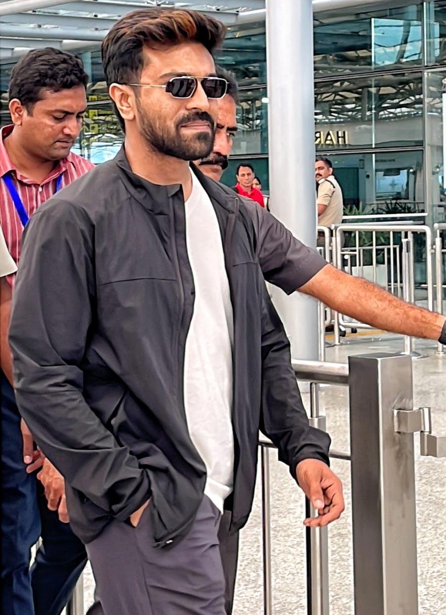 Ram Charan to Dubai with Upasana