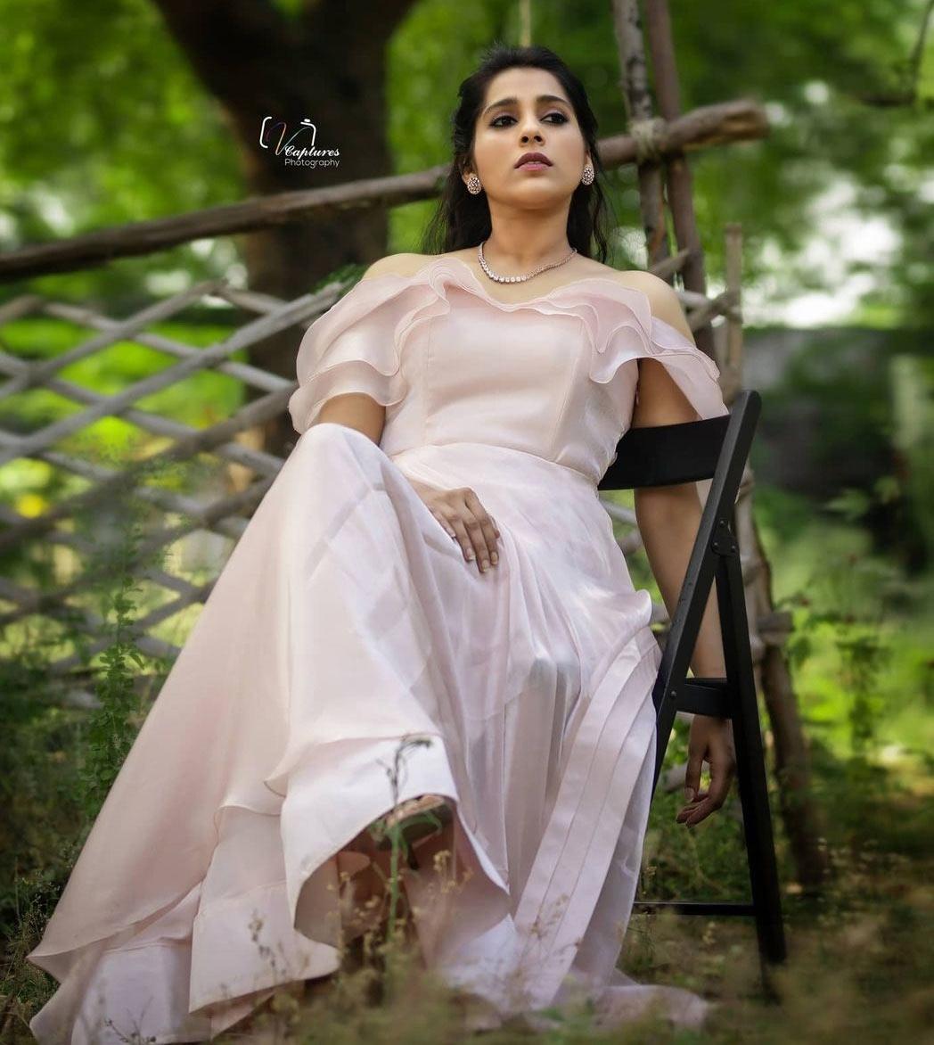 Rashmi Gautam Says Good Bye To Jabardasth 