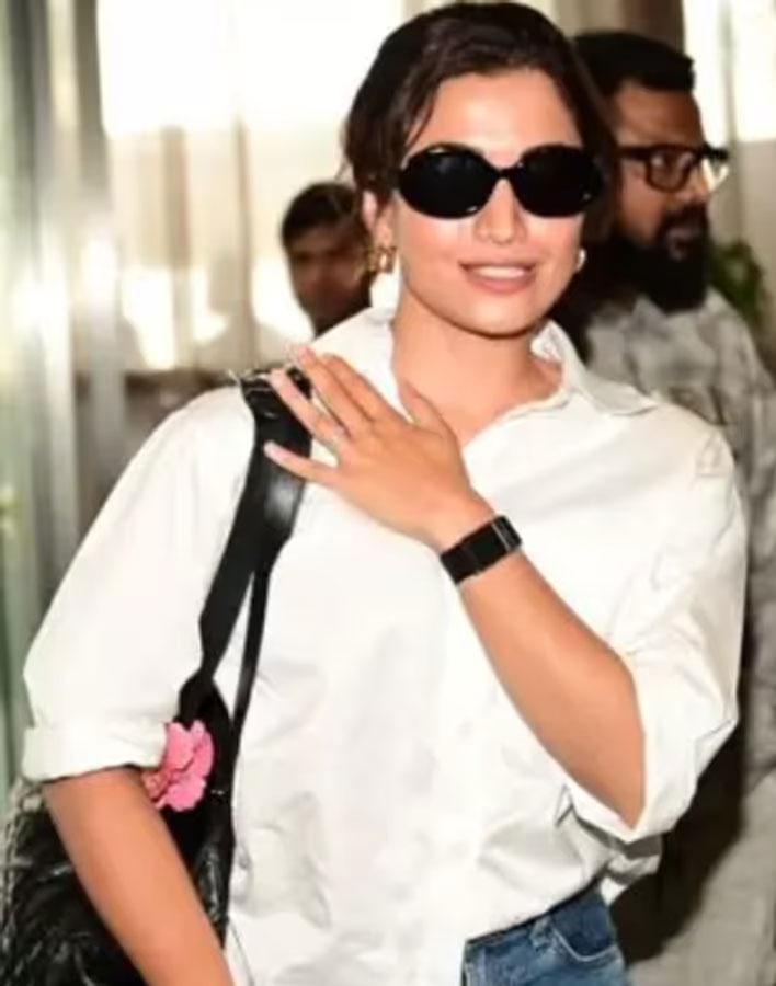 Rashmika clarity about ring