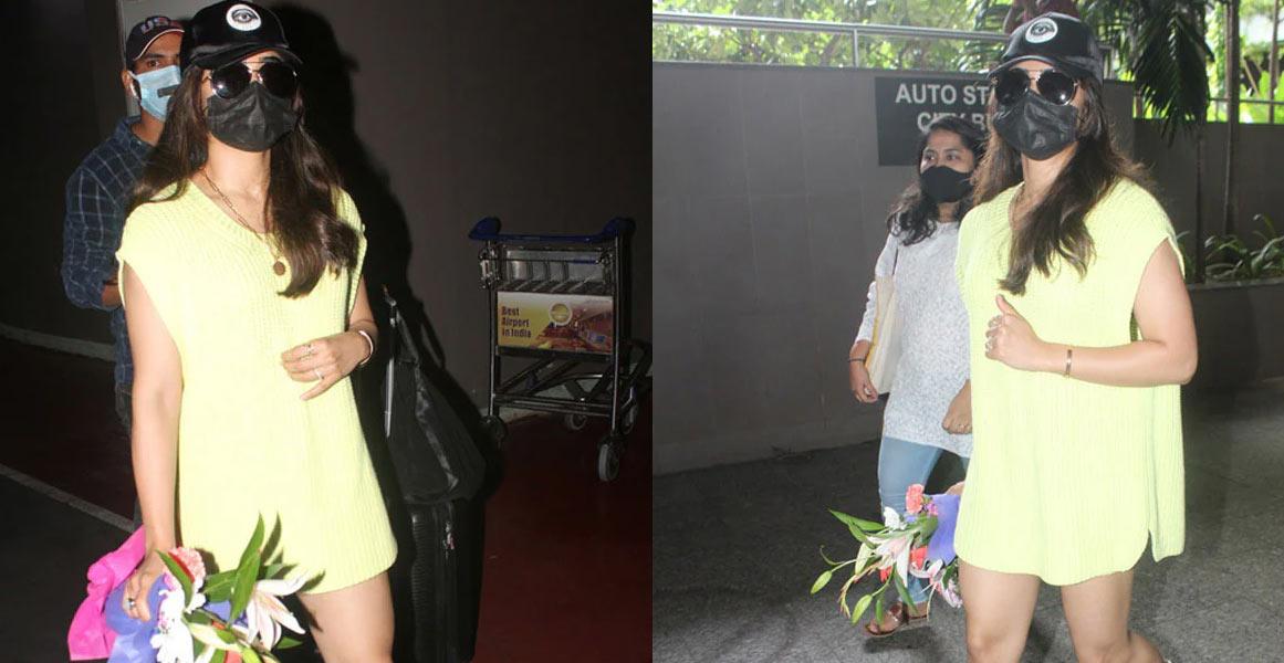 Rashmika Mandanna Airport Look goes viral 