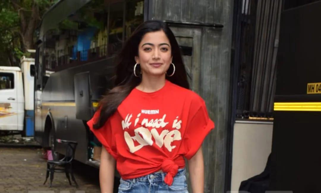 Rashmika Mandanna Hikes Her Salary Again Even Before Her Pushpa 2