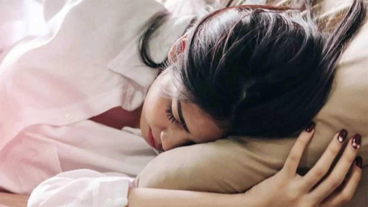  Rashmika Mandanna Suffering with Painful Periods