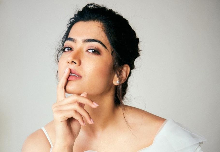 Rashmika Mandanna to romance Jr NTR