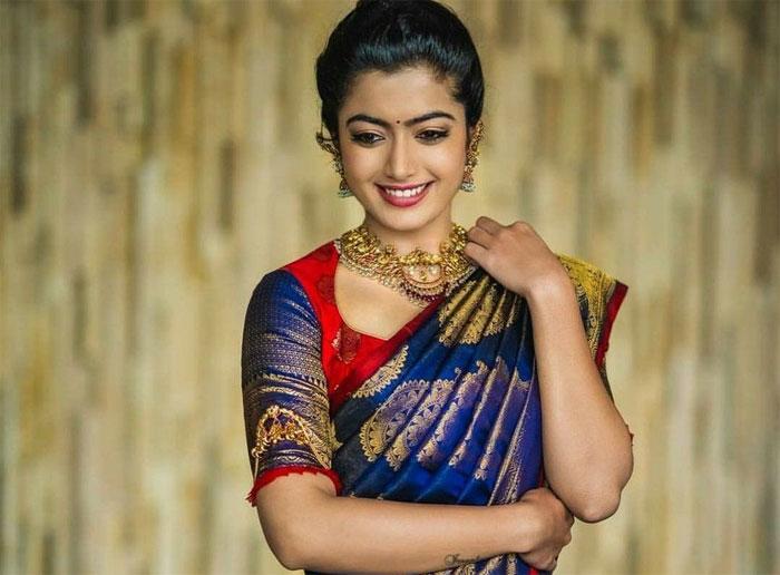 Rashmika Thinking on Saree