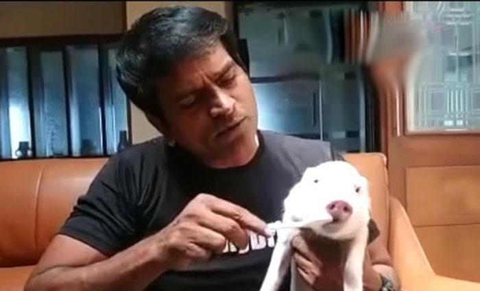 Ravi Babu Adhugo Ready to Starts Shooting