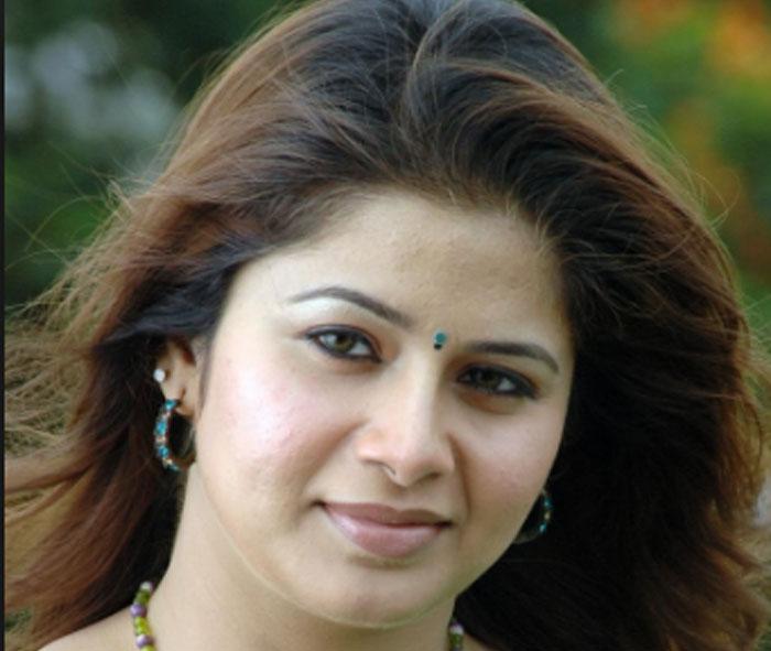Relationship Between Sangeetha and Vijay