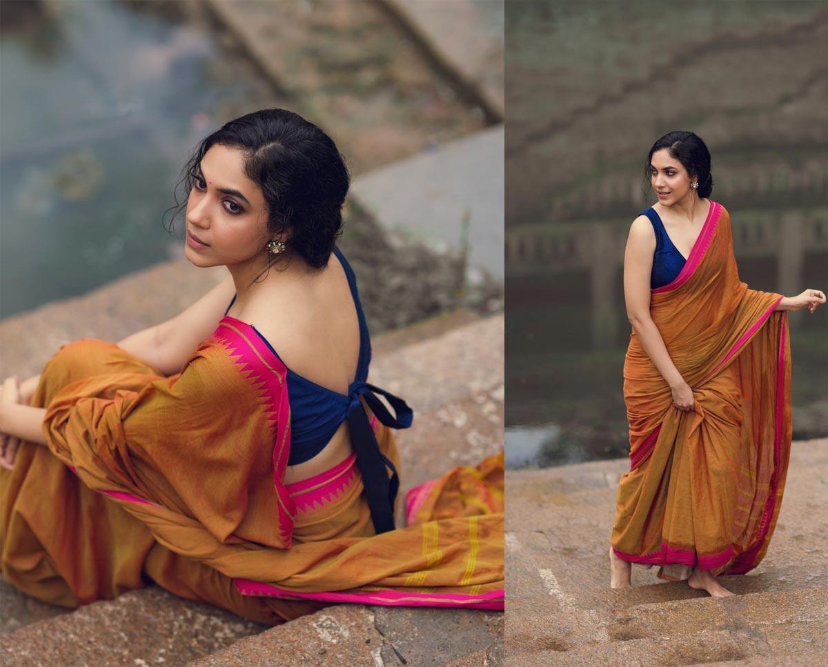 Ritu Verma is simple in saree