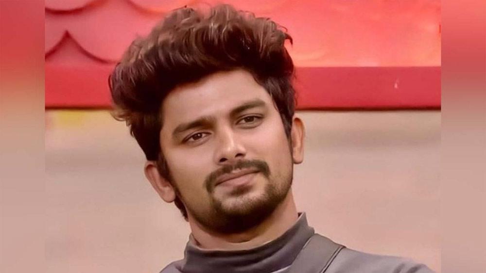 Rowdy sheeter attack on Bigg Boss Winner Vj Sunny