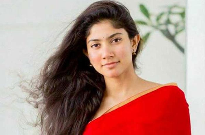 Sai Pallavi gives a clarification about her Rumors