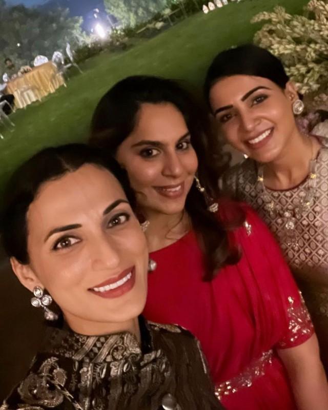 Samantha enjoys with Diwali with Upasana and Shilpa reddy