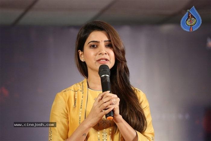 Samantha Sensational Comments on Her Old Movies